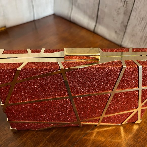 NWOT Tag - Red Sparkle Clutch - Picture 4 of 7